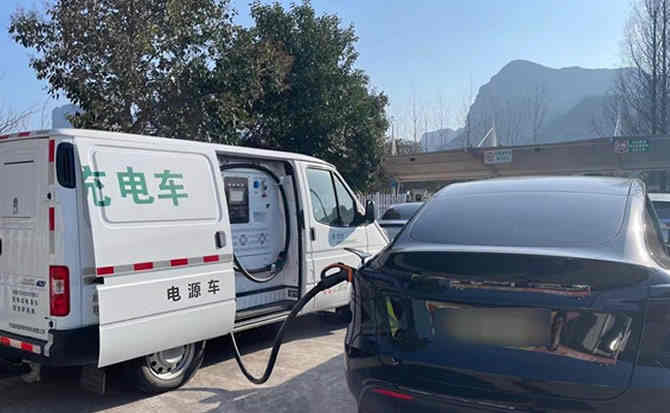 玉州区汽车搭电